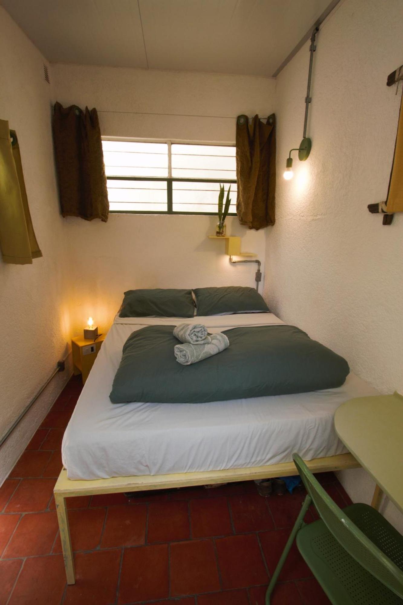 Yh Hostel Montevideo Exterior photo