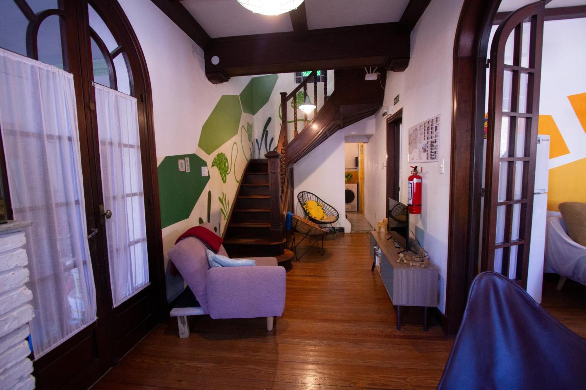 Yh Hostel Montevideo Exterior photo
