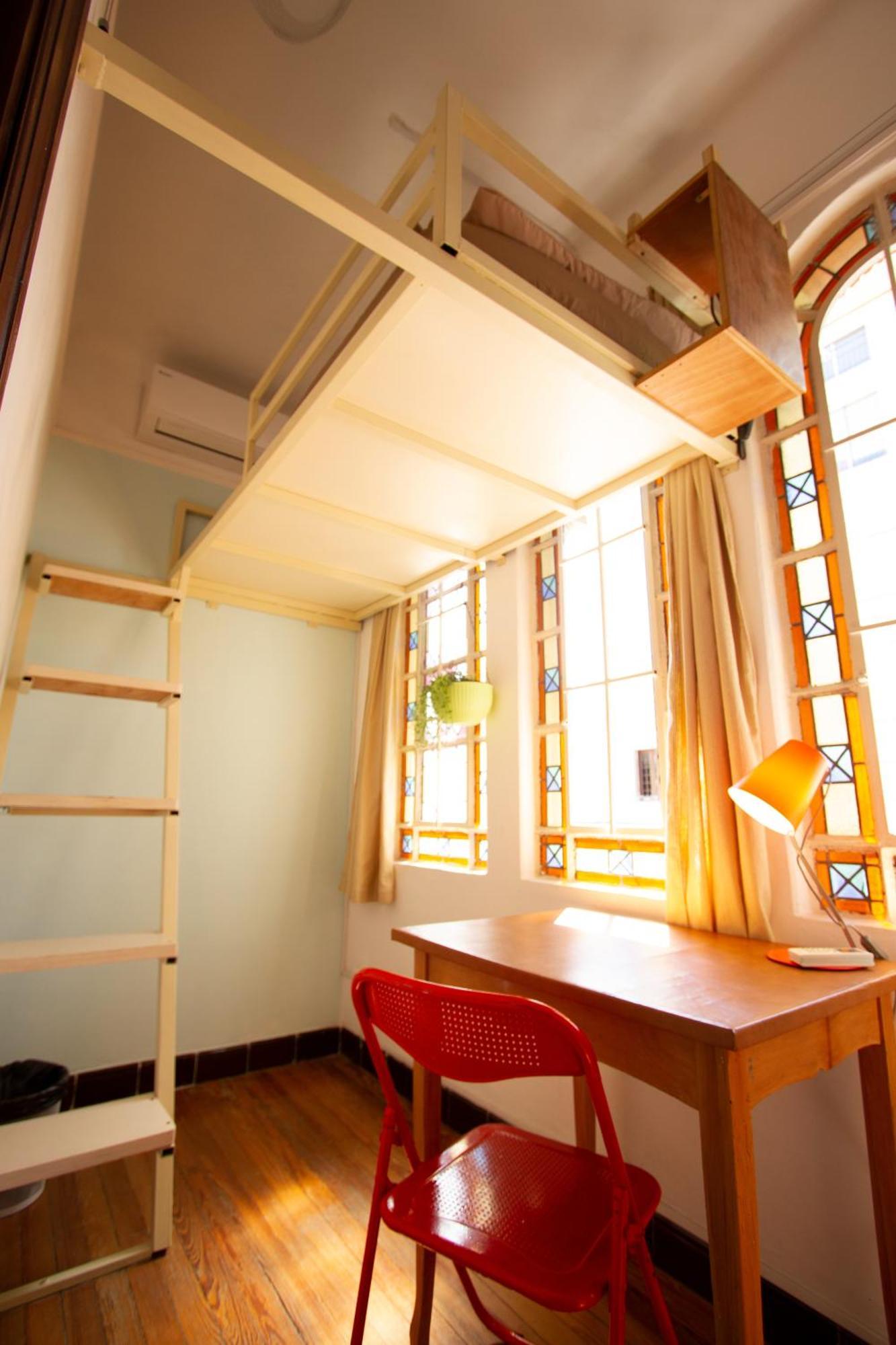 Yh Hostel Montevideo Exterior photo